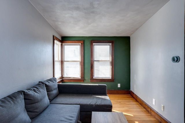 1332 E Dayton Street, Madison, WI 53703