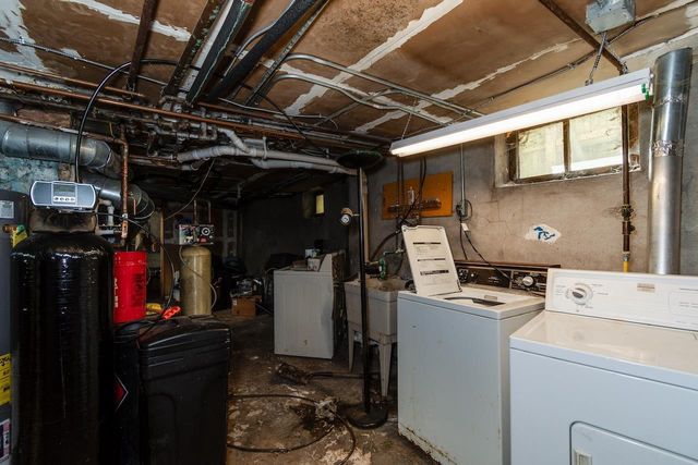 1332 E Dayton Street, Madison, WI 53703