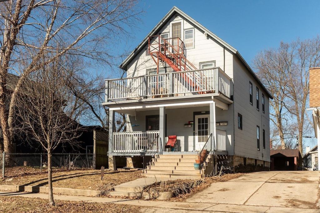 1332 E Dayton Street, Madison, WI 53703