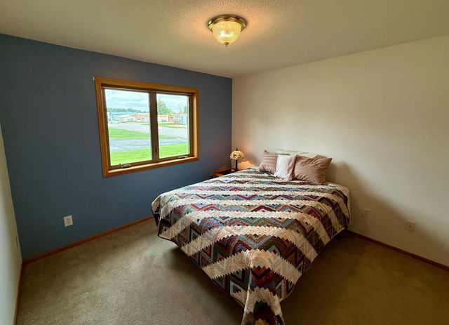 510 Ash Avenue, Bird Island, MN 55310