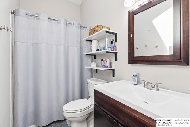 9609 S 9th Street, Bellevue, NE 68147