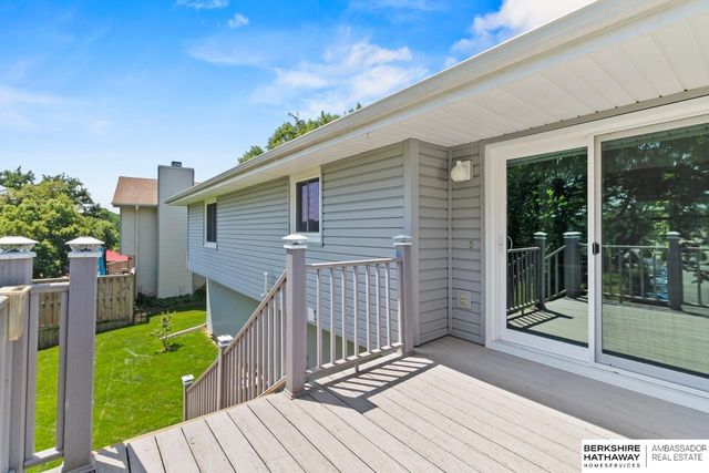 9609 S 9th Street, Bellevue, NE 68147