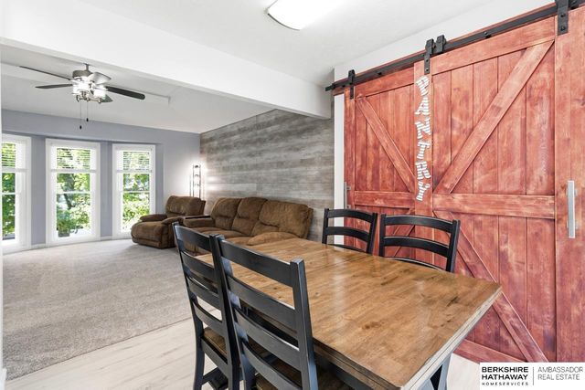 9609 S 9th Street, Bellevue, NE 68147