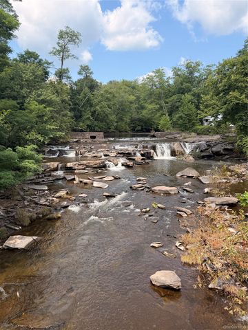 591 High Falls Road Extension, Catskill, NY 12414