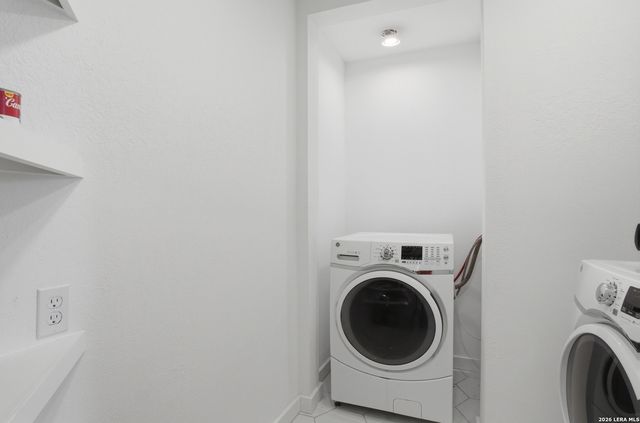 926 Lamar, San Antonio, TX 78202