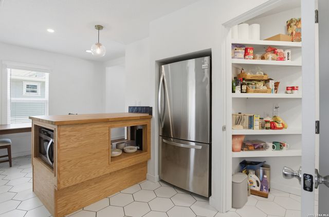 926 Lamar, San Antonio, TX 78202