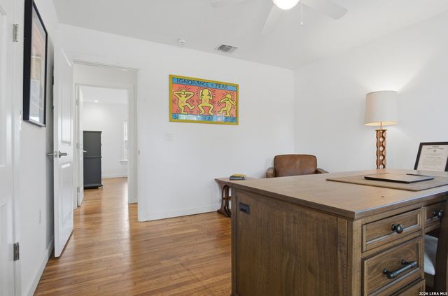 926 Lamar, San Antonio, TX 78202