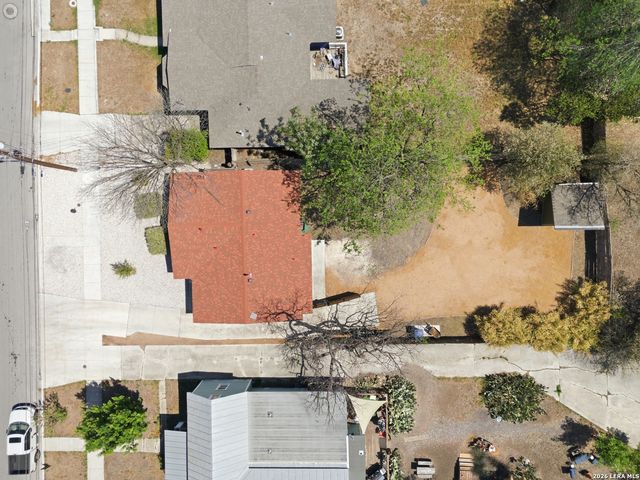 926 Lamar, San Antonio, TX 78202