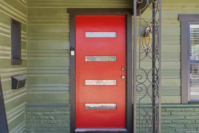 926 Lamar, San Antonio, TX 78202