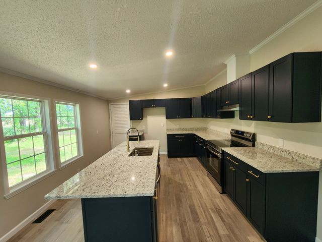 155 Sweetgum Ln, Summertown, TN 38483