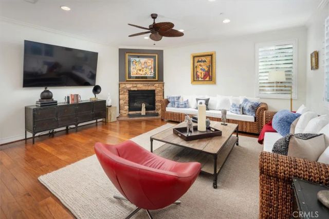 29116 West Hills Drive, Valencia, CA 91354