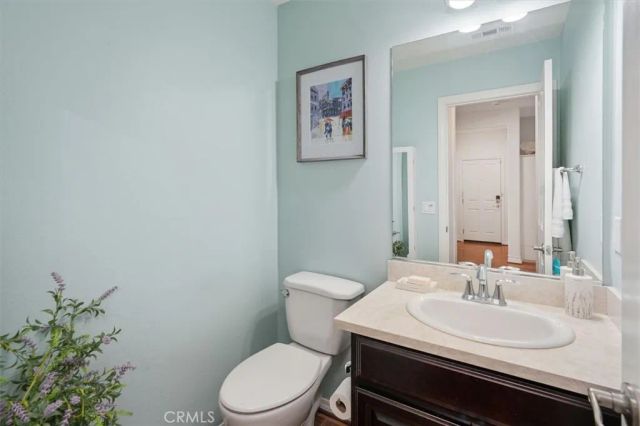 29116 West Hills Drive, Valencia, CA 91354