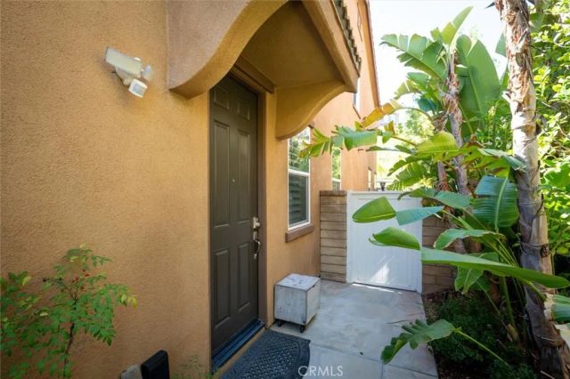 29116 West Hills Drive, Valencia, CA 91354