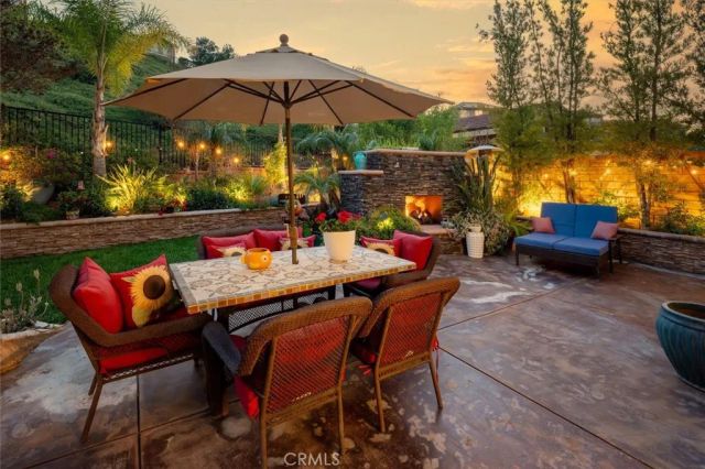 29116 West Hills Drive, Valencia, CA 91354