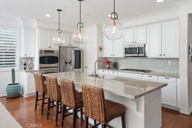 29116 West Hills Drive, Valencia, CA 91354