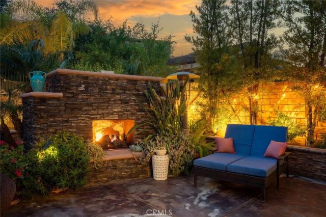 29116 West Hills Drive, Valencia, CA 91354