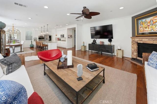 29116 West Hills Drive, Valencia, CA 91354