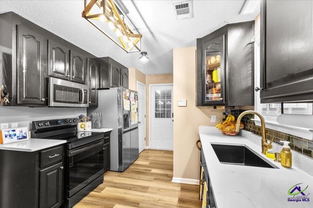 319 Tyson Glen Drive, Warner Robins, GA 31088