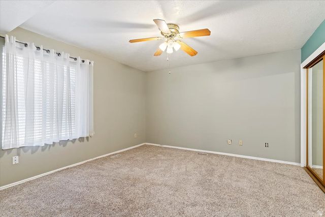 307 WILLOW WAY, Pleasant View, UT 84414