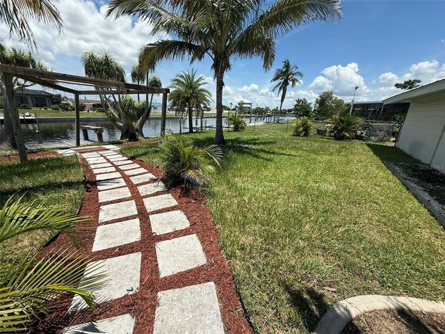 138 LELAND STREET SE, Port Charlotte, FL 33952