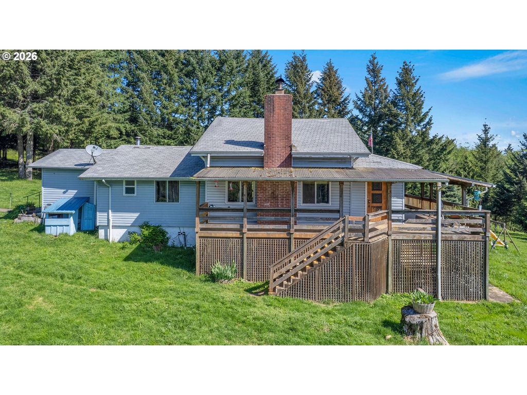 70896 NEER CITY Rd, Rainier, OR 97048
