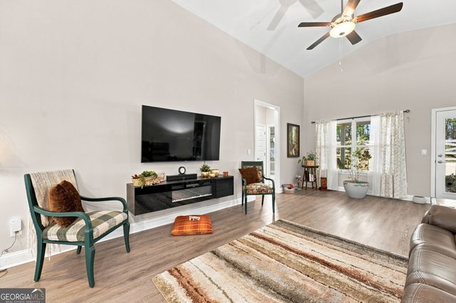 241 Magnolia Villas Drive, Cornelia, GA 30531