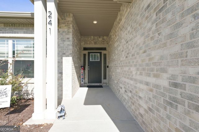 241 Magnolia Villas Drive, Cornelia, GA 30531