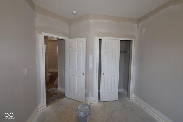 2329 Bear Oak Run, Shelbyville, IN 46176