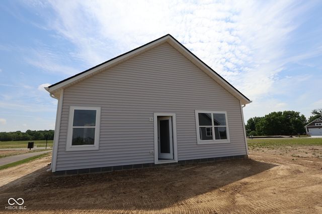 2329 Bear Oak Run, Shelbyville, IN 46176