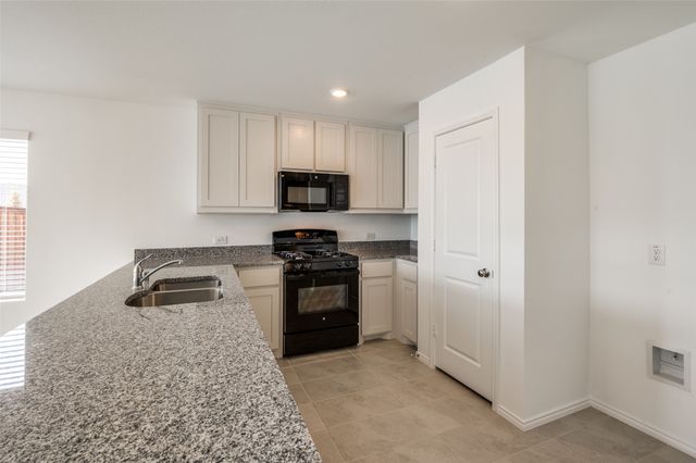 2816 Green Hill Way, Little Elm, TX 75068