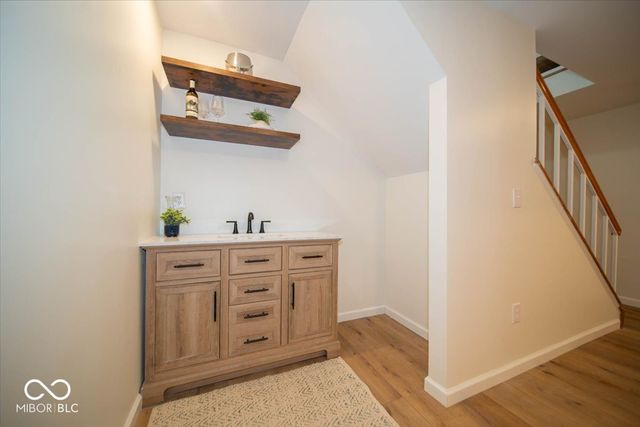 14 Druid Hill Court, Carmel, IN 46032