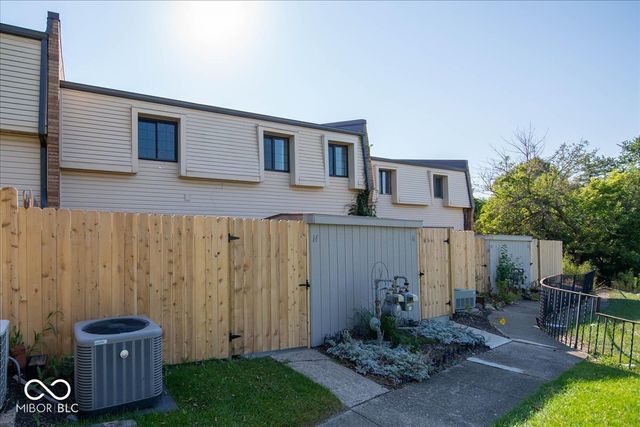 14 Druid Hill Court, Carmel, IN 46032
