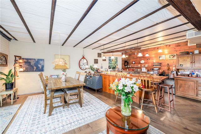 206 Bay Village Drive, Irondequoit, NY 14609