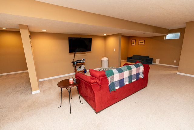 3261 Campaign Drive, Hebron, KY 41048
