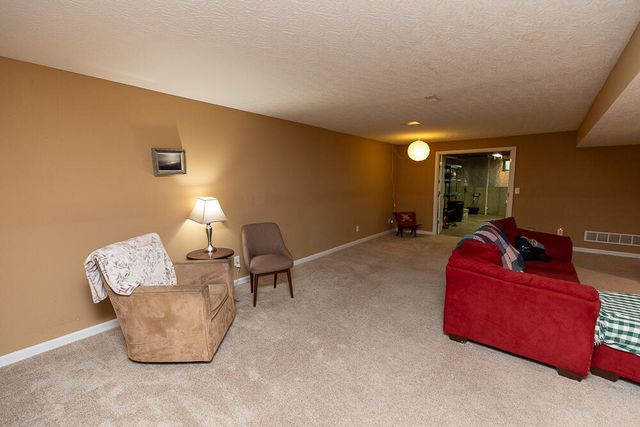 3261 Campaign Drive, Hebron, KY 41048