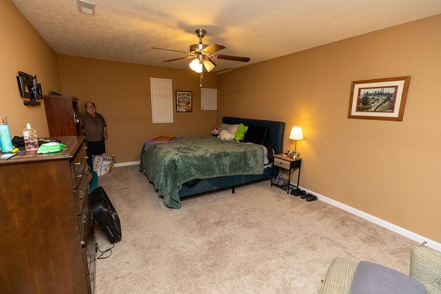 3261 Campaign Drive, Hebron, KY 41048
