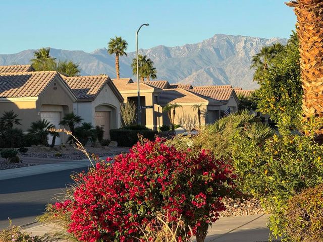 78252 Kensington Avenue, Palm Desert, CA 92211