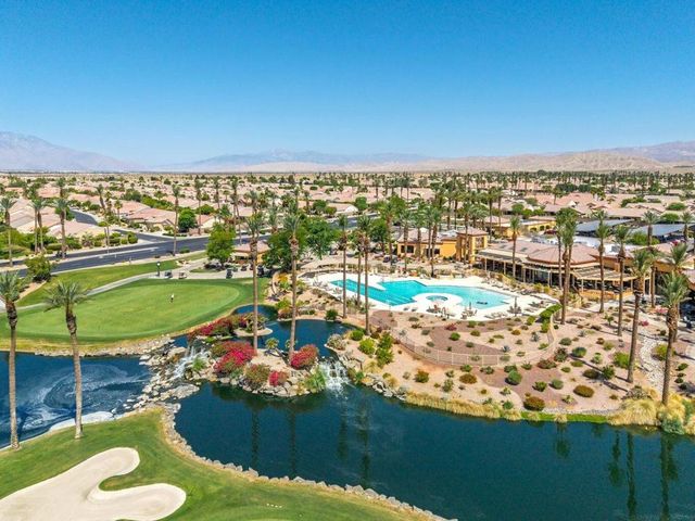 78252 Kensington Avenue, Palm Desert, CA 92211