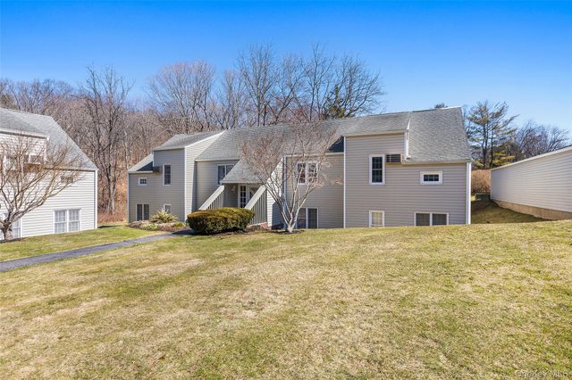 104 Holly Stream Court, Brewster, NY 10509