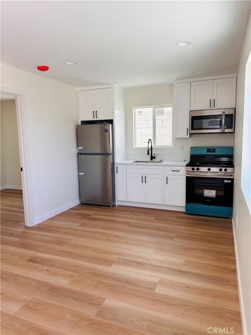 13447 Filmore Avenue, Pacoima, CA 91331