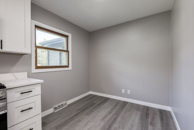 4N327 7th Avenue, Addison, IL 60101