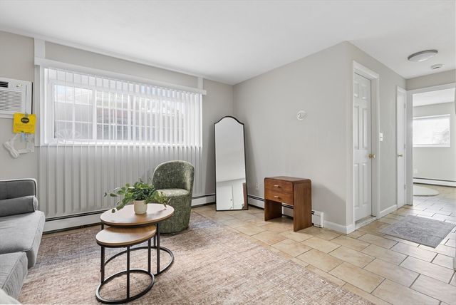 15 Staples Ave 12, Everett, MA 02149