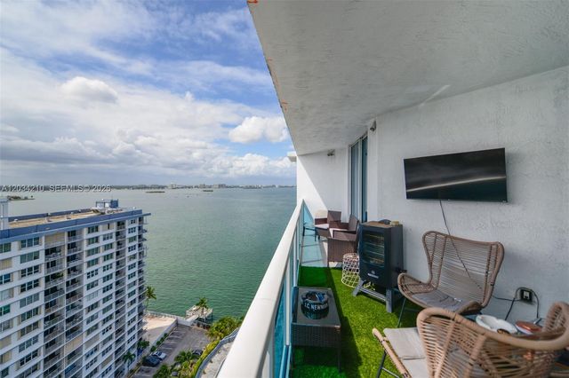 1881 79th St Cswy 2004, North Bay Village, FL 33141