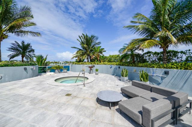 1881 79th St Cswy 2004, North Bay Village, FL 33141