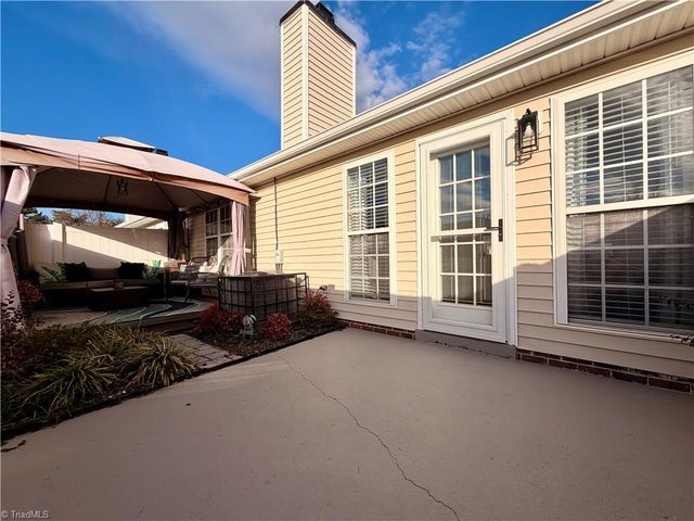 4421 Single Tree Lane, High Point, NC 27265