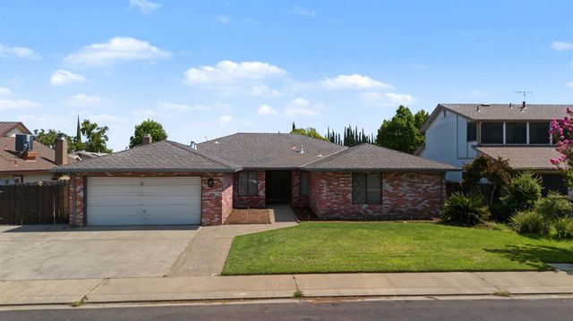 876 Placer Ave, Manteca, CA 95336