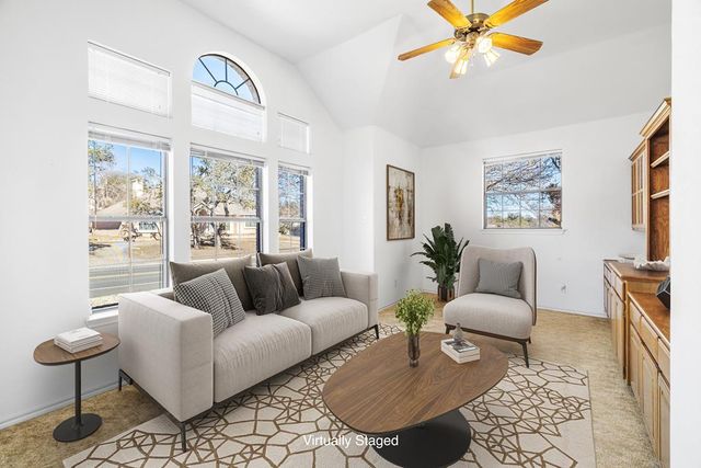 100 Braeburn Circle, Kerrville, TX 78028