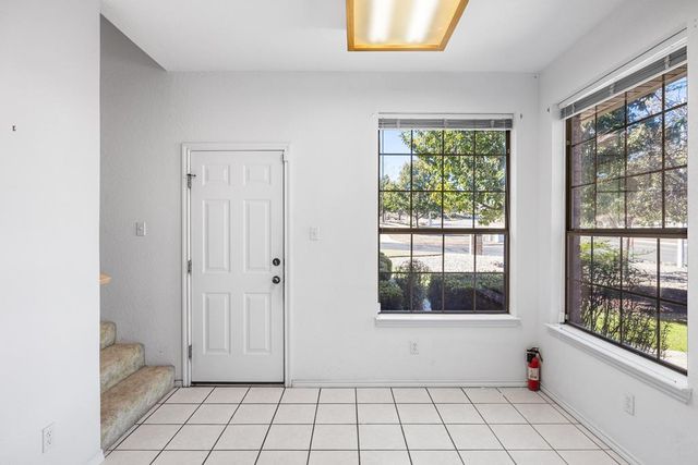 100 Braeburn Circle, Kerrville, TX 78028