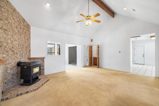 100 Braeburn Circle, Kerrville, TX 78028