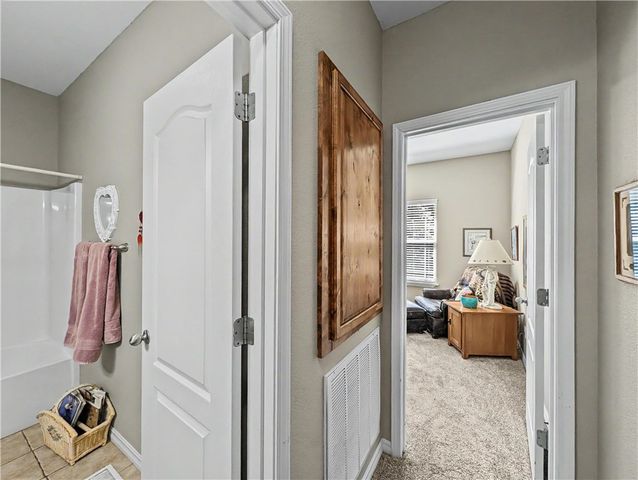 41 Kendal Drive, Bella Vista, AR 72714